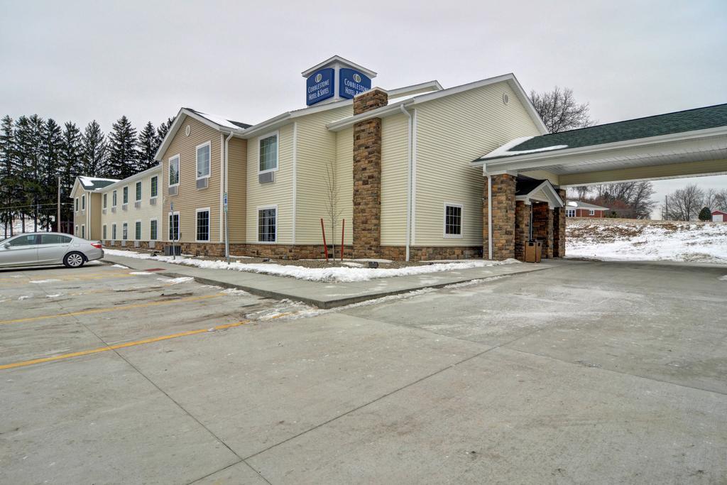 Cobblestone Hotel & Suites - Punxsutawney Exterior foto