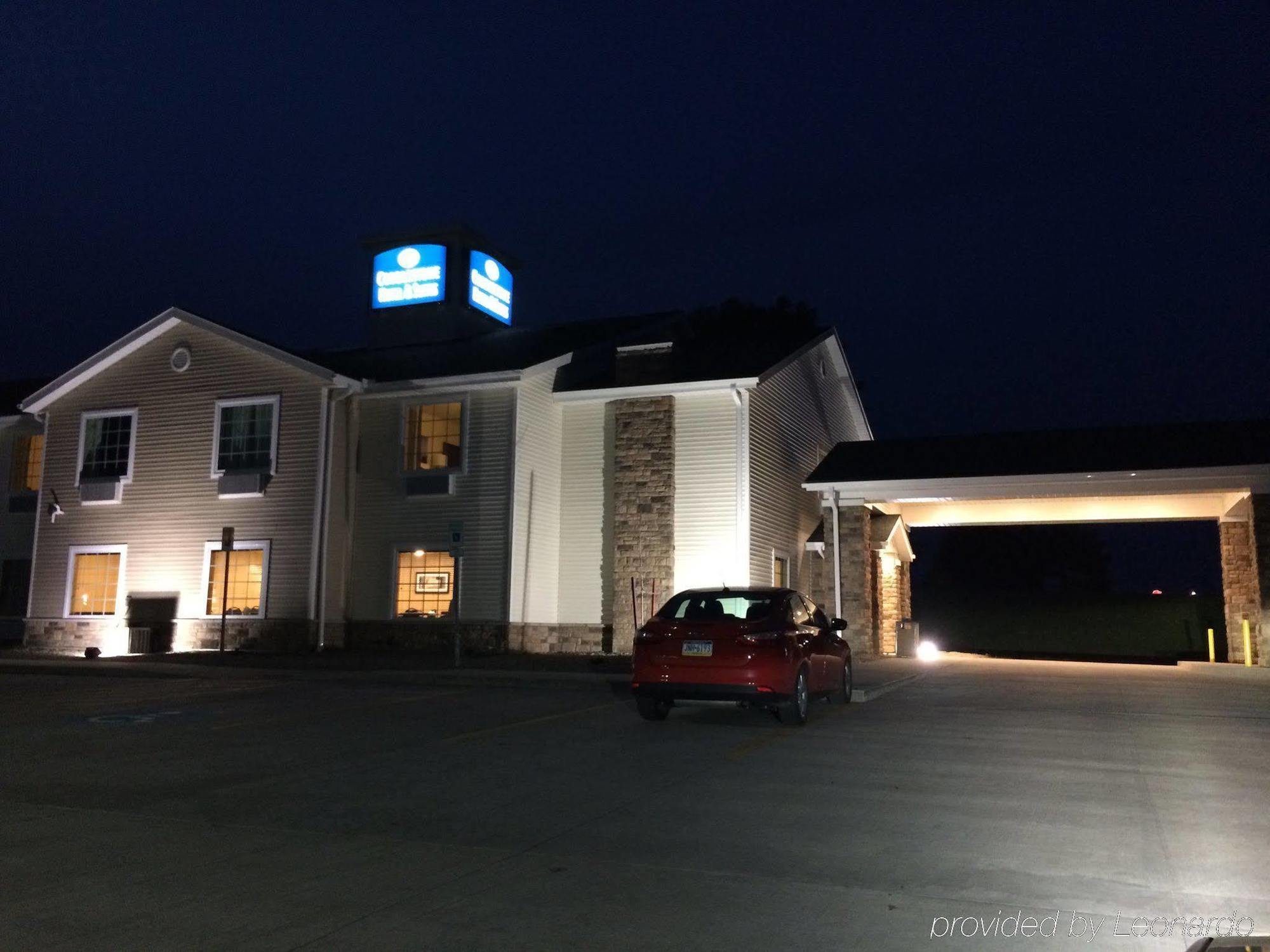 Cobblestone Hotel & Suites - Punxsutawney Exterior foto