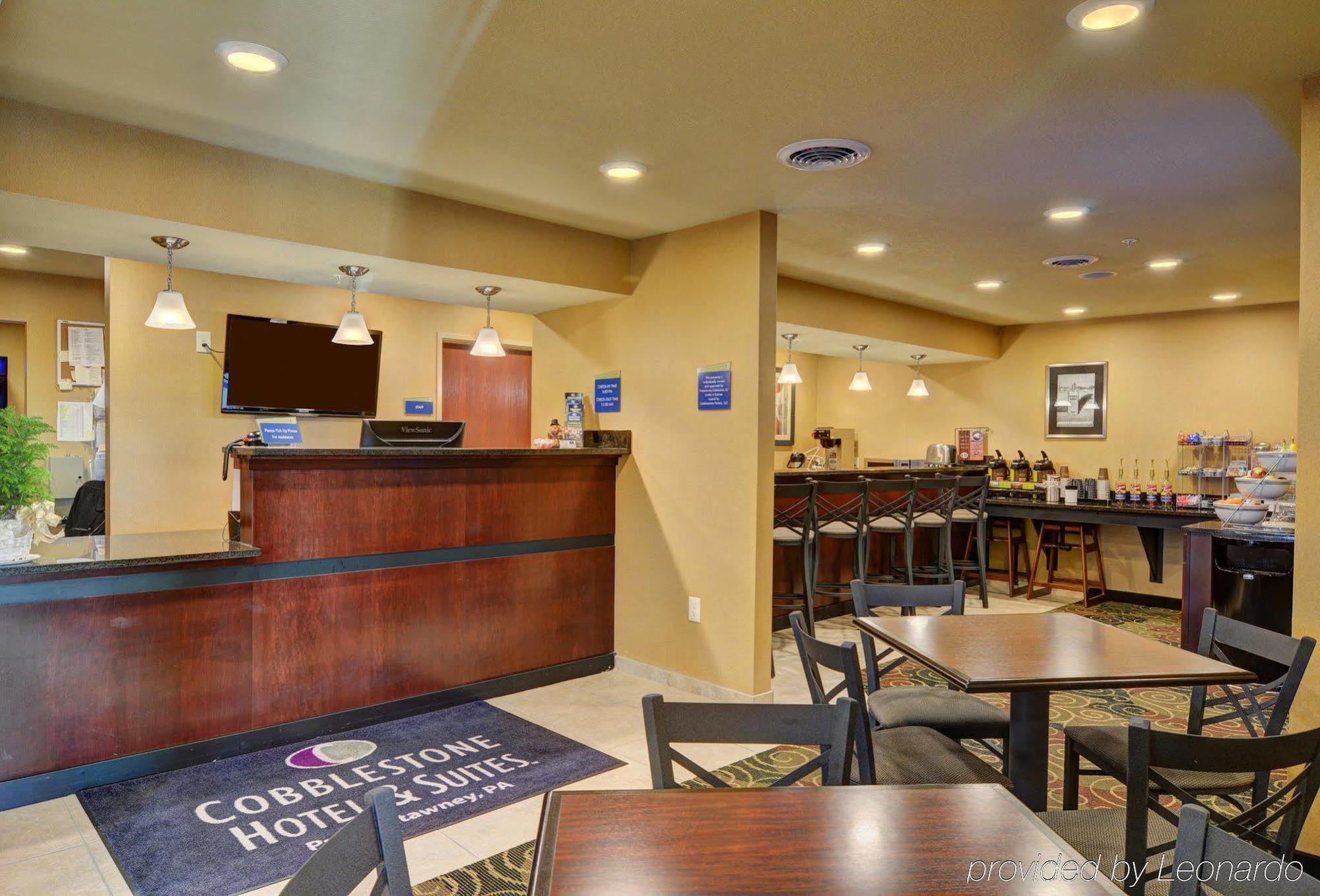 Cobblestone Hotel & Suites - Punxsutawney Exterior foto
